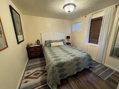 Centrally located 1 bd/1ba bungalow Hotels near University of Montana