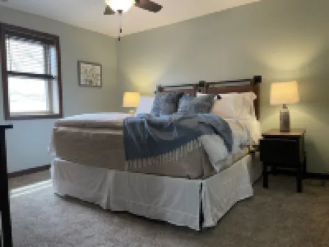 Fantastic Location! Downtown Wisconsin Dells