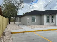 Cozy 1-bedroom apartment in beautiful Del Rio with WiFi, AC
