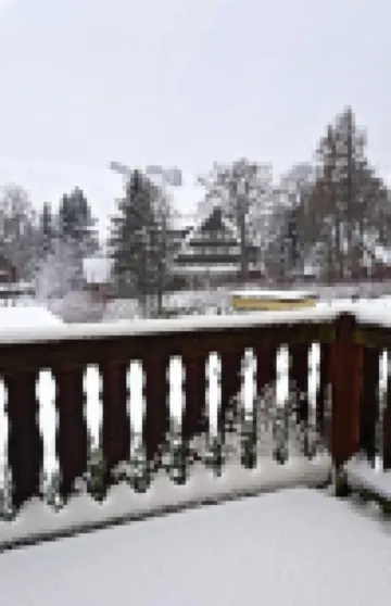 Holidays directly in the spa town of Oberwiesenthal in a modern, cozy 3-room apartment