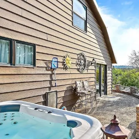 Veale Creek Retreat on Possum Kingdom Lake