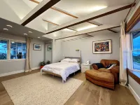 Hilltop 360° ocean to mountain view, pool, spa, orchard, lush gardens Sanctuary