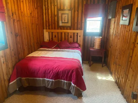 Perch Pad Cabin on Lake Mille Lacs