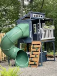 FunFilledHome-SharedPool-GameRoom-FirePit-Karaoke-AirConditioning-PetFriendly