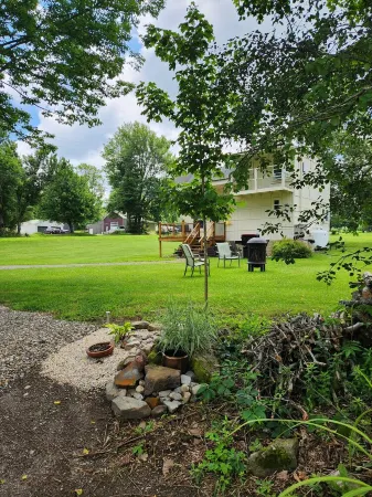 Cozy Country Cottage located in Greenwich, NY