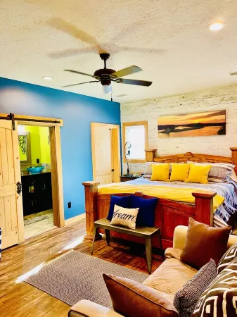 River View & Retreat Отели в г. Хардин