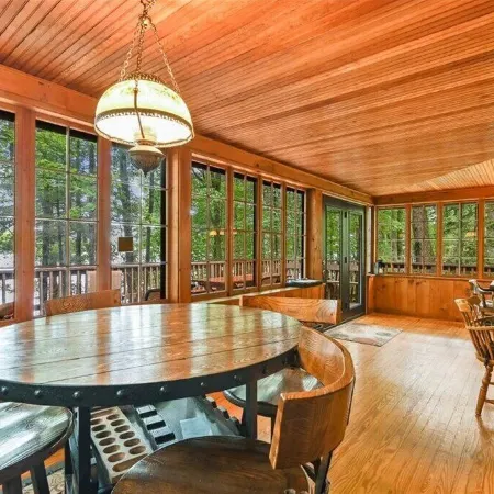 Sunny Point Lake Wallenpaupack Lakefront  with Private Dock - 4 Bedroom Sleeps 9