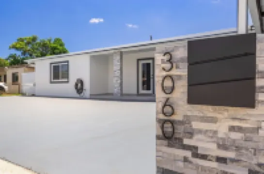 Charming 1-bedroom apartment with AC, WiFi in nice Miami Gardens 마이애미가든 호텔