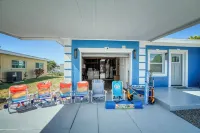 Waterfront 5Br Luxury Home – Pool, Spa, Boat Lift, Putting Green, Fire Pit - balcony