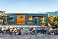 Cozy, New Home with Breathtaking Views / Over 375- 5 star reviews on multi sites