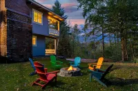 Tanglewood Retreat: Cozy, private chalet in Killington, Vermont Pico Mountain Ski Resort附近的飯店