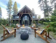 Luxury Suncadia Retreat- Golf Course View, Fire Pit, Pool Table, Family-Friendly