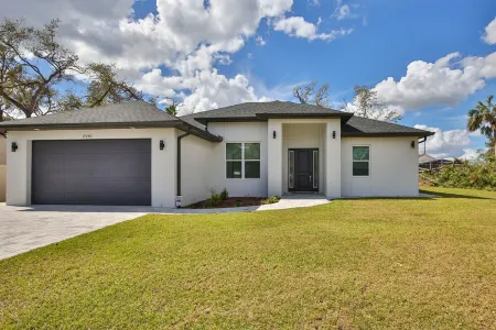 Spacious Springs Vista Retreat in North Port, FL
