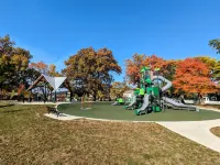 Private Deck & New Park! Summer Fun in Royal Oak