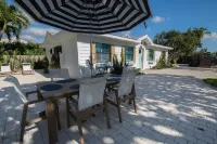 Resort-Style Pool Home in Downtown Delray Beach - 3 minutes from Atlantic Avenue
