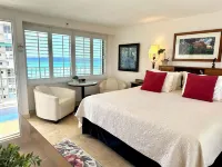 Impeccable Penthouse - Ocean & Diamondhead Views Hotels in Diamond Head