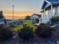 Sunset Getaway~Ocean Views Hotels near Chabad of Humboldt
