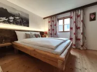 Vacation apartment in a farmhouse right on the edge of the Alps - near Neuschwanstein Castle