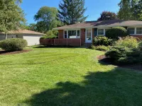 Home Sweet Home, minutes to Great Lakes Naval Base