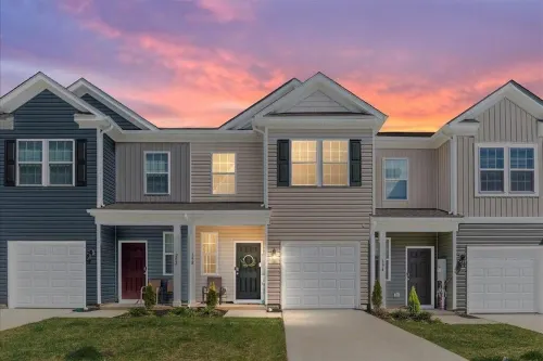 Spacious 3Br Townhome Near Luray Caverns & Shenandoah, Family & Pet-Friendly