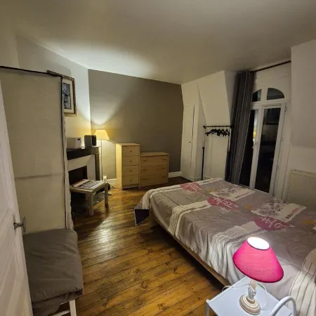 Large house in Dieppe close to the beach and the city center