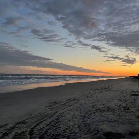 Brigantine - Fully Renovated, Fully Stocked, Pet Friendly, Comfort meets Luxury