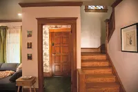 SevenTwenty: Hot Tub under the Stars - Appleton’s Coolest Cozy Stay
