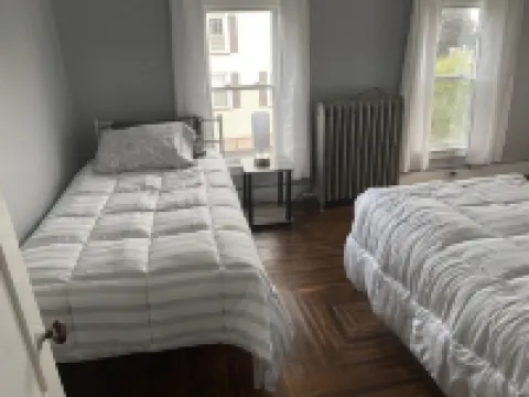 Finger Lakes Escape: Spacious 5-Bedroom Retreat in Canandaigua