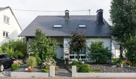 Modern 70 sqm apartment with a large roof terrace