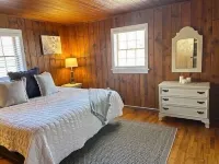 Cabin 5 - Rustic cabin in Pioneer Village, Great Smoky Mountains NC