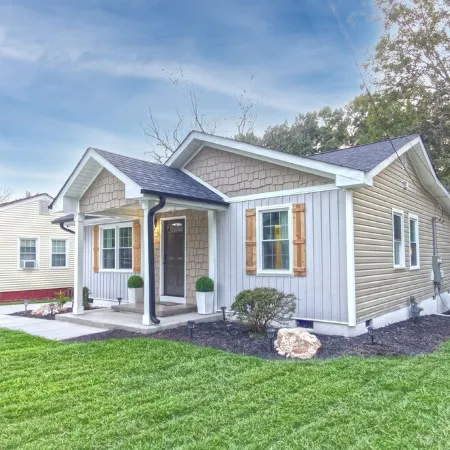 Cozy 3bdrm 2ba mins from Downtown