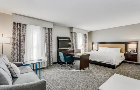 希爾頓歡朋套房酒店-莫比爾市區