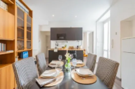 ラ カーサ ディ ニーノ by Rent all Como