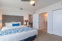 AMAZING BEACHFRONT CONDO 4TH FLOOR CORNER UNIT ON TREASURE ISLAND BEACH!