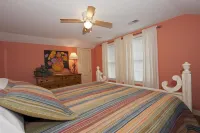 Charming RedBird Cottage- On A Back Dune, Walk To The Beach