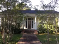 SWEARINGEN PLACE. Est. 1840 Historic Keachi Hotels in De Soto Parish