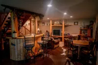 Private Lodge Black Hills, Kids<10Yrs Free, Custer Rushmore Call 4 <10 Grp Rates