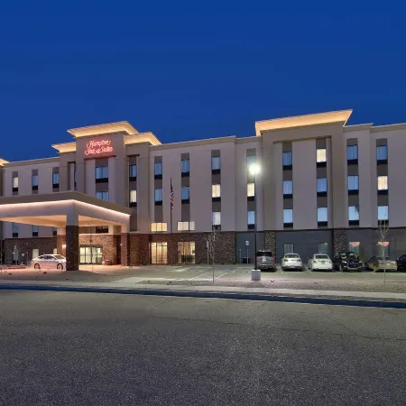Hampton Inn & Suites Albuquerque/Airport