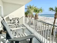 OCEAN VIEW~GREAT REVIEWS~Family friendly Gulf front with heated pool.
