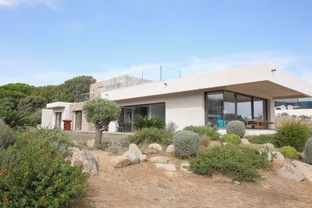 Maison d Architecte Neuve vue mer Piscine 15m