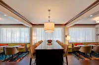 Hampton Inn Birmingham/Mountain Brook Hoteles en Mountain Brook