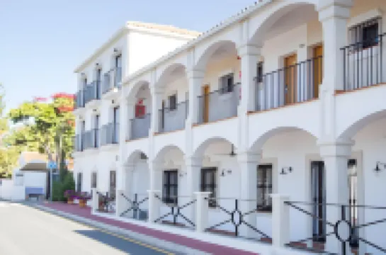Paloma Blanca Boutique Hotel