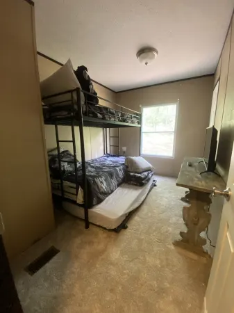 Waterfront Nature Oasis Right off the Interstate