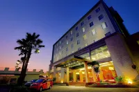 Grand Kolopaking Hotel Hotel di Kebumen