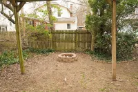 Chic house in the heart of Del Ray Alexandria