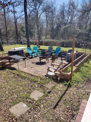 Lake Front House. Cool, Pet Friendly with Fire Pit & Grill. Hotel a Tool