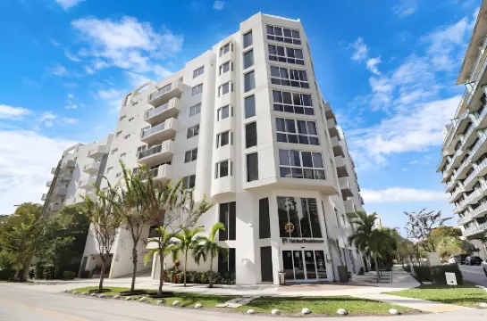 Roami at Habitat Brickell