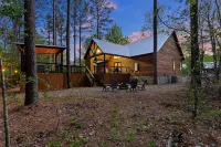 New listing special! Great for hikers,nature lovers, with hot tub and privacy