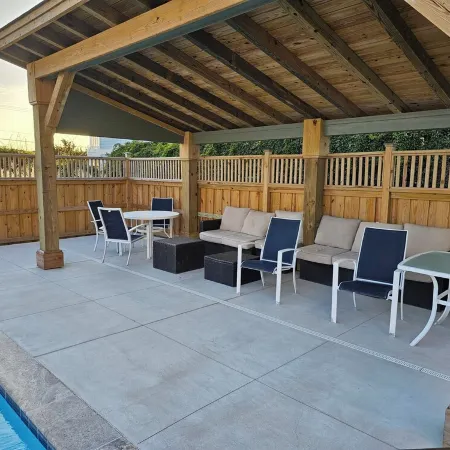 High-End OBX Oceanfront Condo - Corner 2 BR- Breathtaking!