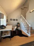 LiveWorkPlaynearTruistPark- privacy,  updated kitchen, fast Wi-Fi & YouTubeTv